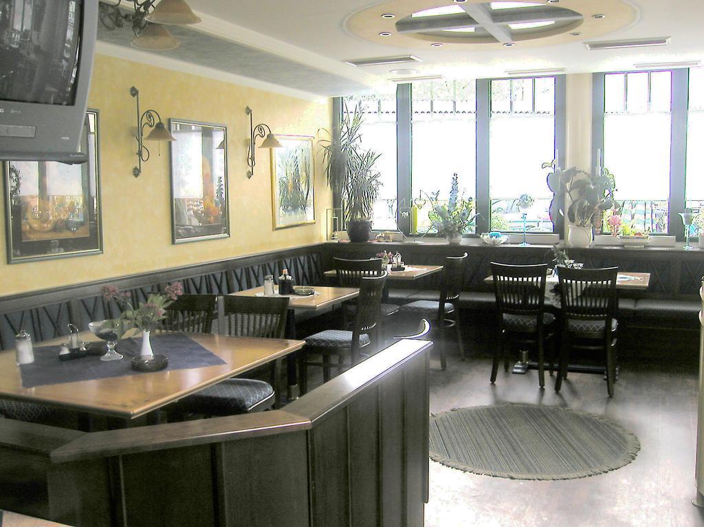 Parkhotel Neubauer Bad Sauerbrunn Extérieur photo