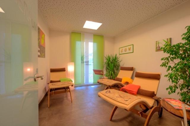 Parkhotel Neubauer Bad Sauerbrunn Extérieur photo